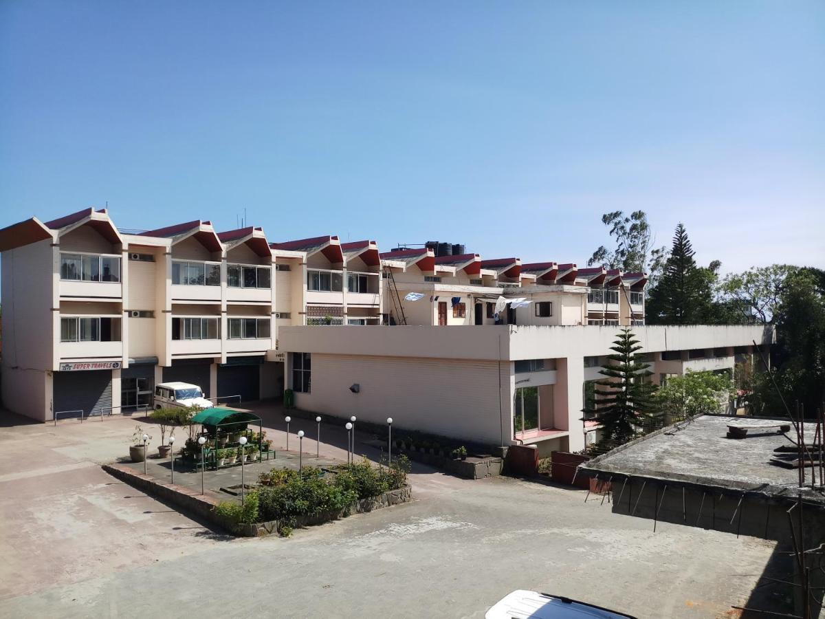 Hotel Japfu Kohima Extérieur photo