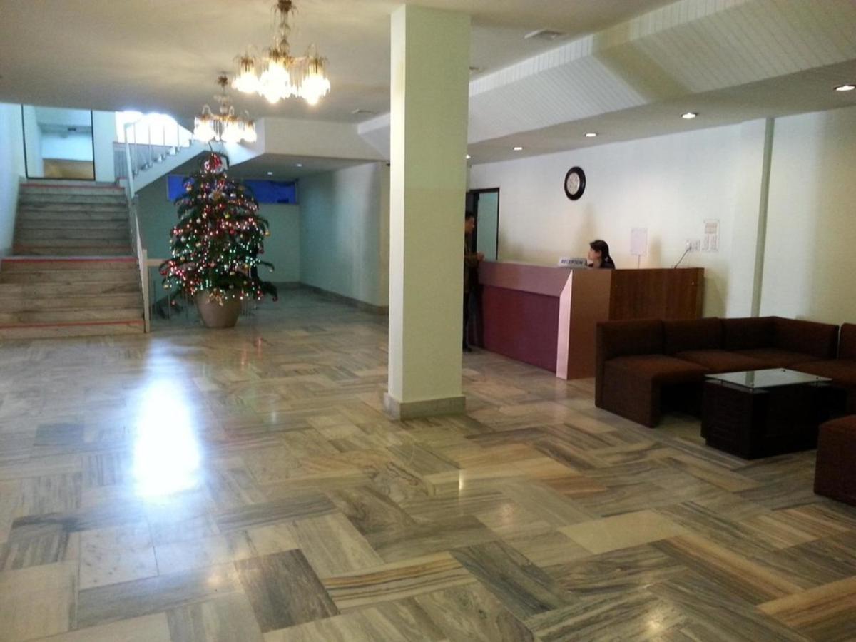 Hotel Japfu Kohima Extérieur photo